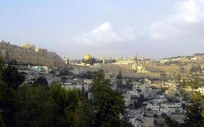 Schmini: Israels Gott und US-Trump heilig